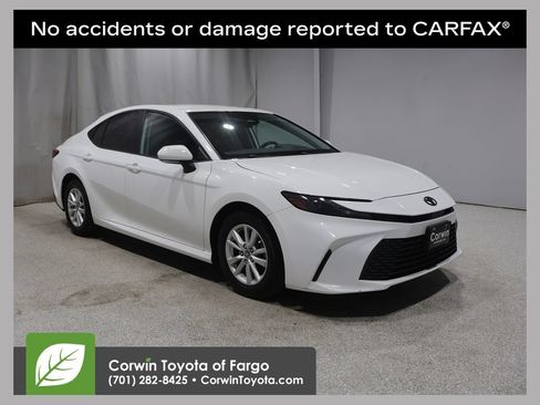 Used 2025 Toyota Camry LE FWD image 1