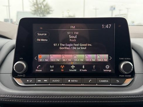 Used 2021 Nissan Rogue SL image 15