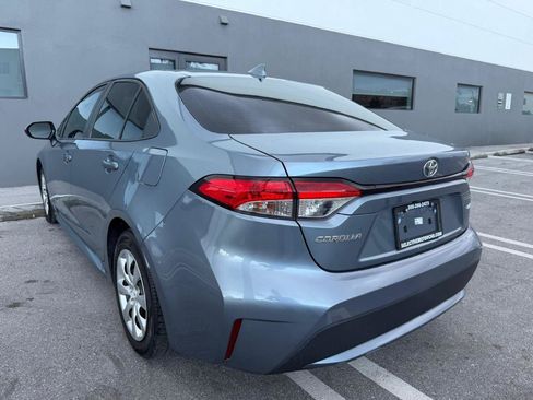 Used 2021 Toyota Corolla LE FWD image 8