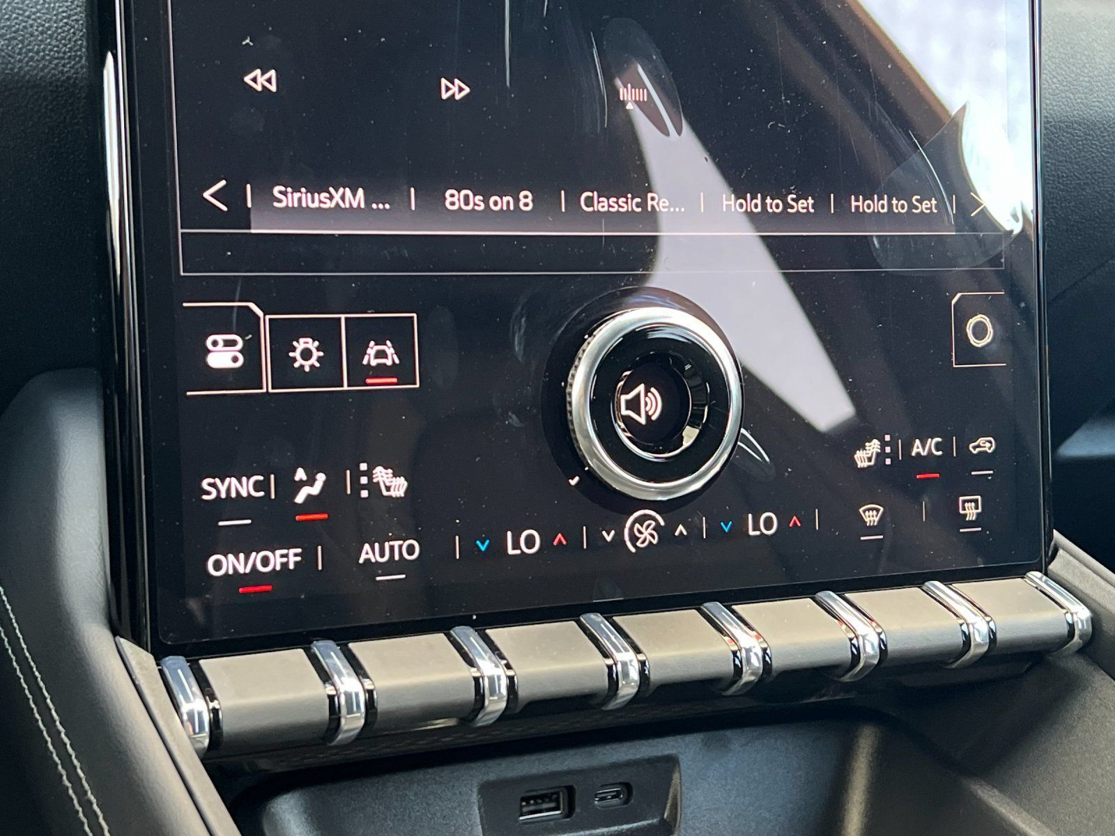 New 2027 GMC Terrain Elevation w/ Elevation Premium Package FWD image 19