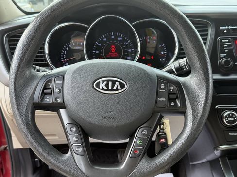 Used 2011 Kia Optima LX FWD image 10
