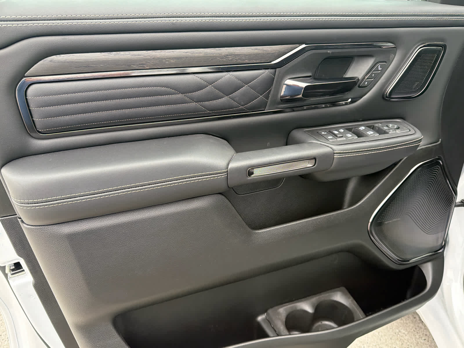 New 2026 RAM 1500 Limited w/ Night Edition AWD/4WD image 27