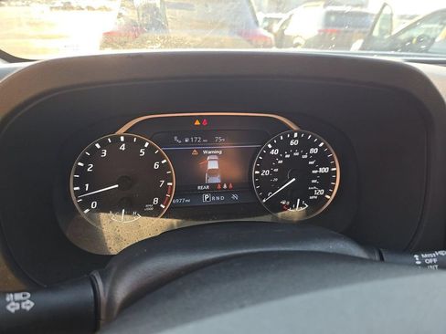 Certified 2025 Nissan Frontier SV RWD image 11