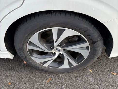 Used 2022 Subaru Legacy Premium image 18