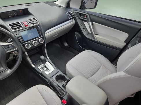 Used 2016 Subaru Forester 2.5i Premium w/ All-Weather Package AWD/4WD image 12