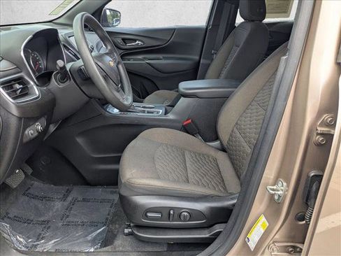 Used 2019 Chevrolet Equinox LT image 15