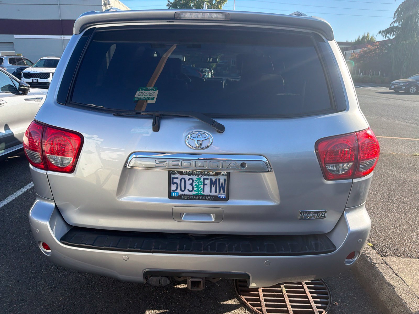 Used 2012 Toyota Sequoia Platinum AWD/4WD image 5