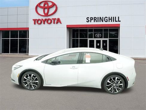 New 2026 Toyota Prius XSE Premium image 3