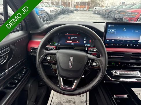 Used 2025 Lincoln Corsair Grand Touring w/ Rear Removable Package Tray AWD/4WD image 20