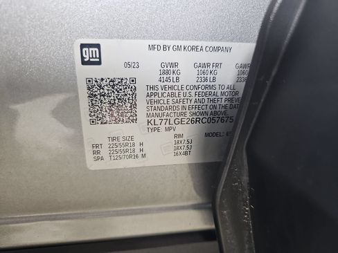 Used 2024 Chevrolet Trax RS w/ Driver Confidence Package FWD image 39