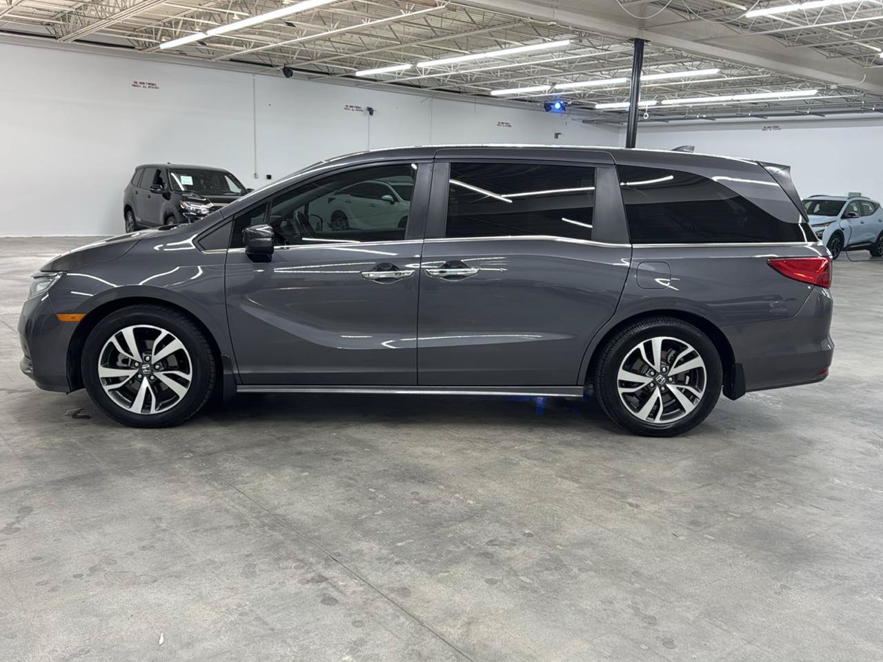 Used 2023 Honda Odyssey Touring image 12