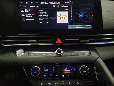 Used 2023 Hyundai Elantra Limited w/ Cargo Package image 25