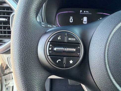 Used 2024 Kia Soul LX w/ Option Group 015 image 27