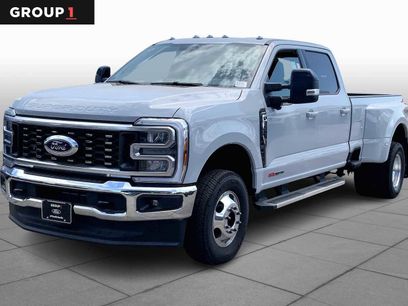 New 2026 Ford F350 4x4 Crew Cab DRW Super Duty