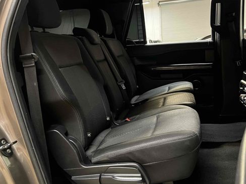 Used 2019 Ford Expedition Max XLT RWD image 28