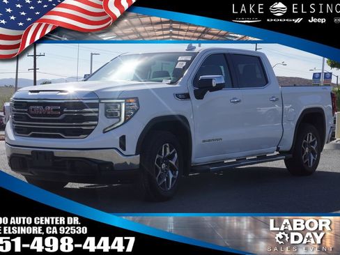 Used 2023 GMC Sierra 1500 SLT w/ SLT Convenience Package AWD/4WD image 1