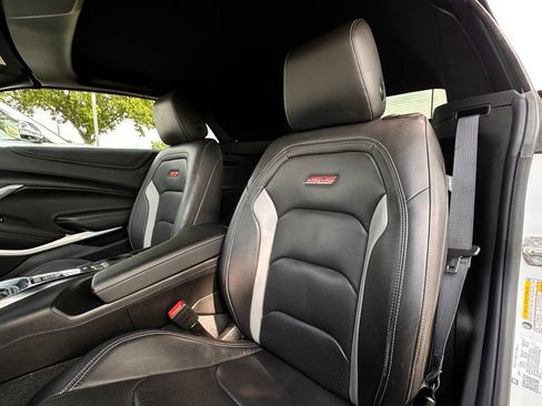 Used 2023 Chevrolet Camaro SS RWD image 23