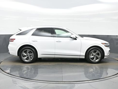 Certified 2026 Genesis GV70 2.5T Select image 7