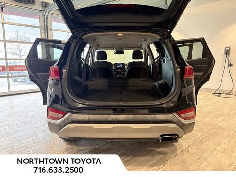 Used 2020 Hyundai Santa Fe SEL w/ Convenience Package image 26