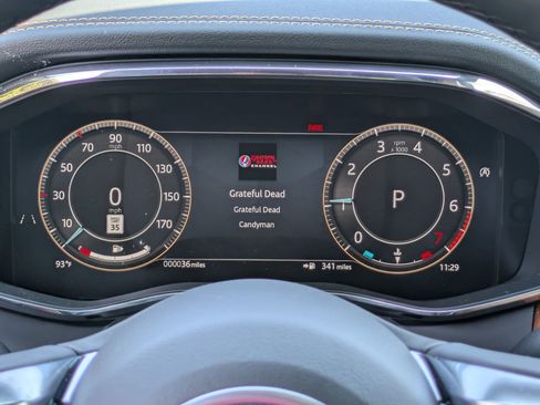 New 2026 Jaguar F-PACE R-Dynamic S image 10