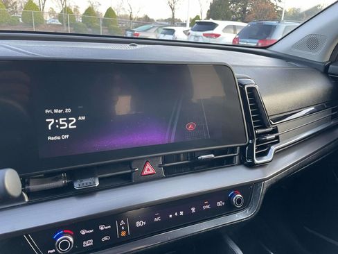 Used 2023 Kia Sportage EX image 37