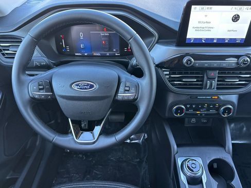 Used 2024 Ford Escape Active image 15