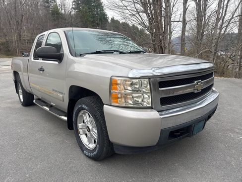 Used 2008 Chevrolet Silverado 1500 LT w/ Power Pack Plus image 4