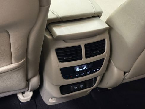 Used 2020 Acura MDX SH-AWD w/ Technology Package image 19