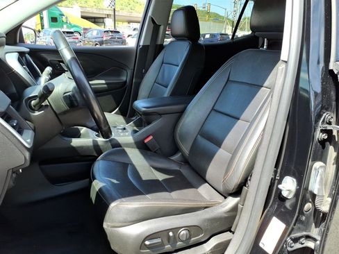 Used 2020 GMC Terrain SLT w/ Preferred Package AWD/4WD image 7