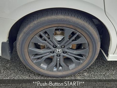 Certified 2026 Honda Odyssey Sport-L image 15