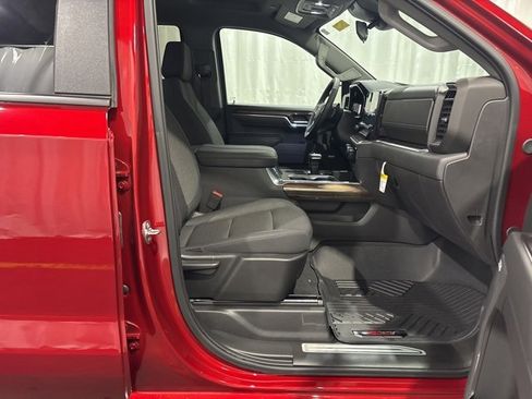 Certified 2025 Chevrolet Silverado 1500 LT Trail Boss w/ Convenience Package II image 14