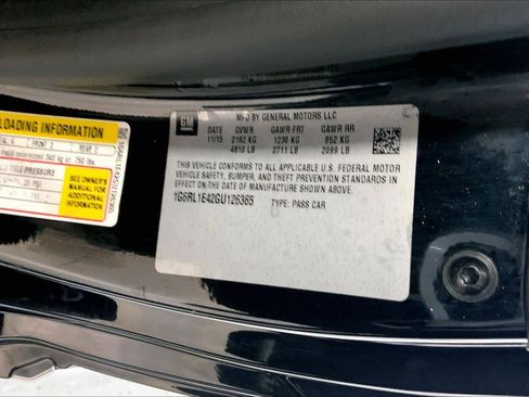 Used 2016 Cadillac ELR image 36