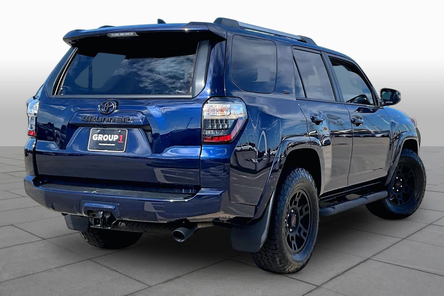 Used 2024 Toyota 4Runner SR5 Premium w/ Moonroof Package RWD image 13