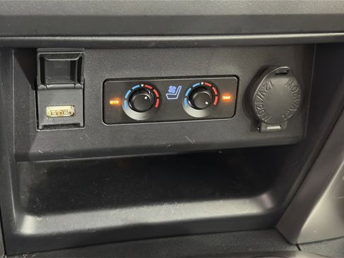 Used 2023 Toyota 4Runner Limited image 24