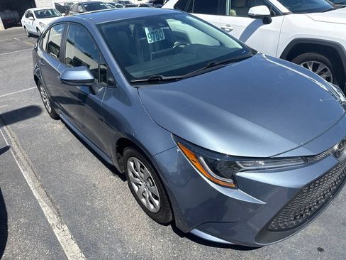 Used 2021 Toyota Corolla LE FWD image 7