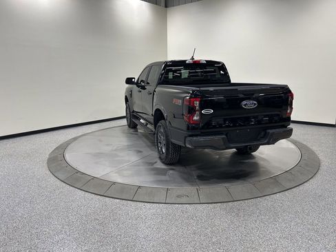 Used 2024 Ford Ranger XLT w/ FX4 Off-Road Package image 9
