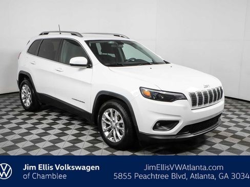 Used 2019 Jeep Cherokee Latitude w/ Popular Appearance Group FWD image 1