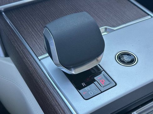 New 2026 Land Rover Range Rover SE AWD/4WD image 15