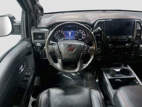 Used 2024 Nissan Titan PRO-4X w/ Pro-4x Convenience Package AWD/4WD image 24
