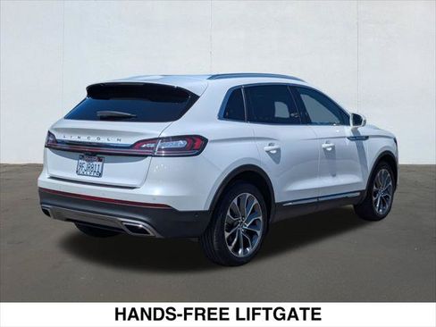 Certified 2023 Lincoln Nautilus Reserve FWD image 5