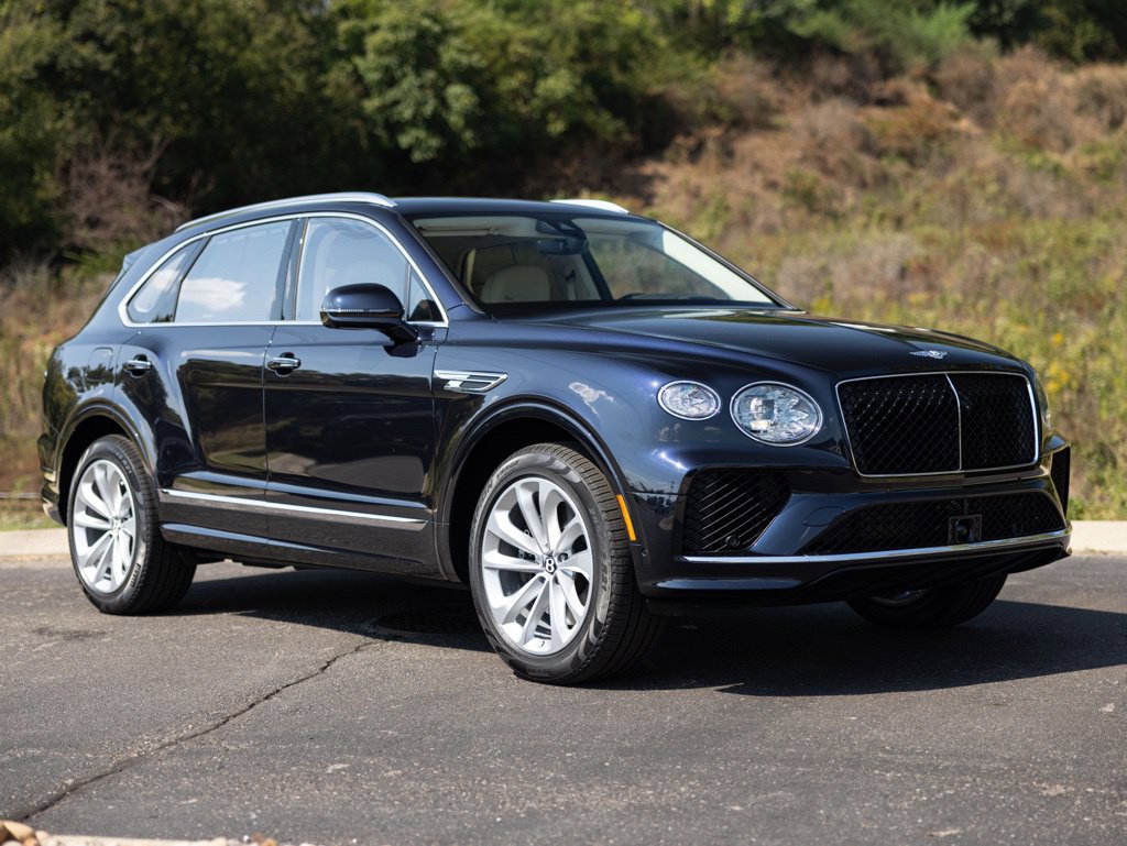 Used 2025 Bentley Bentayga AWD/4WD image 14