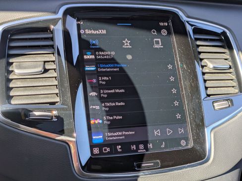 Used 2023 Volvo XC90 T8 Ultimate w/ Protection Package Premier image 19