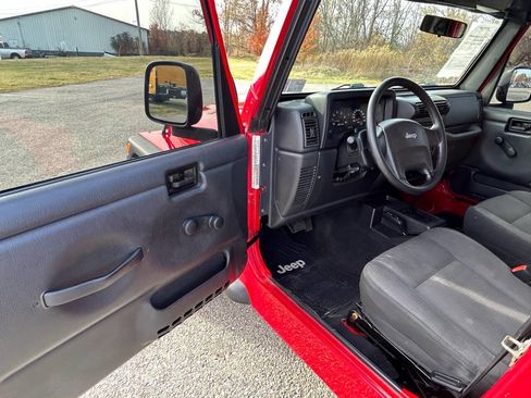 Used 2006 Jeep Wrangler SE image 10