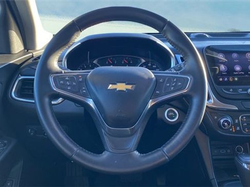 Used 2021 Chevrolet Equinox Premier image 11