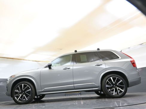 Certified 2024 Volvo XC90 B5 Plus w/ Protection Package Premier image 31