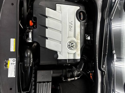 Used 2013 Volkswagen Golf TDI FWD image 22