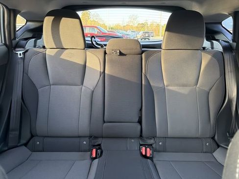 Used 2025 Subaru Crosstrek 2.0i Premium image 30