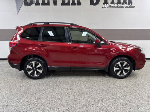 Used 2017 Subaru Forester 2.5i Premium w/ All-Weather Package image 44