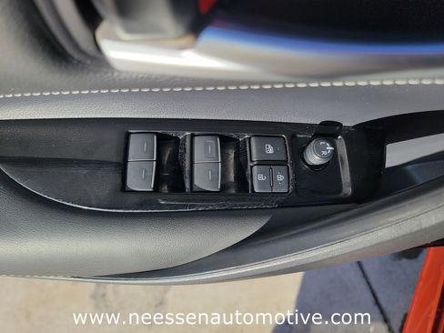 Used 2024 Toyota Corolla SE w/ SE Package image 14