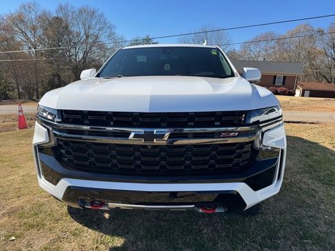 Used 2022 Chevrolet Suburban Z71 w/ Z71 Off-Road Package image 10